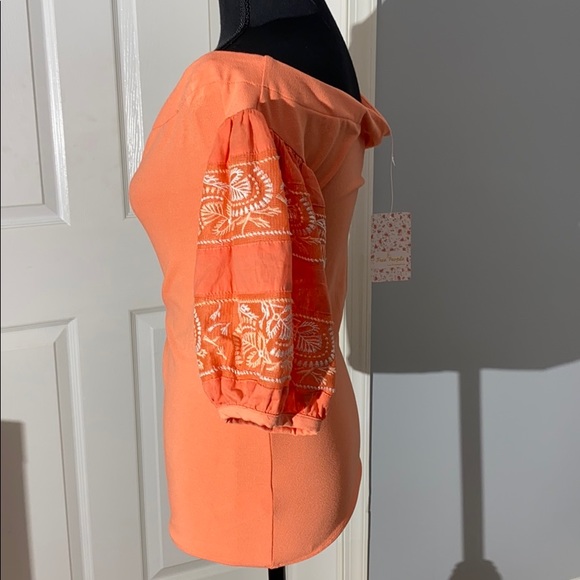 Free People - Picture 4 of 7